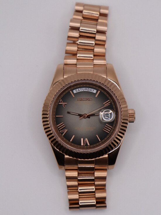 🌹 Rose Gold Seiko Mod Day-Date | Grey Ombre Dial | Automatic | 40mm 🌹 - Picture 4 of 7